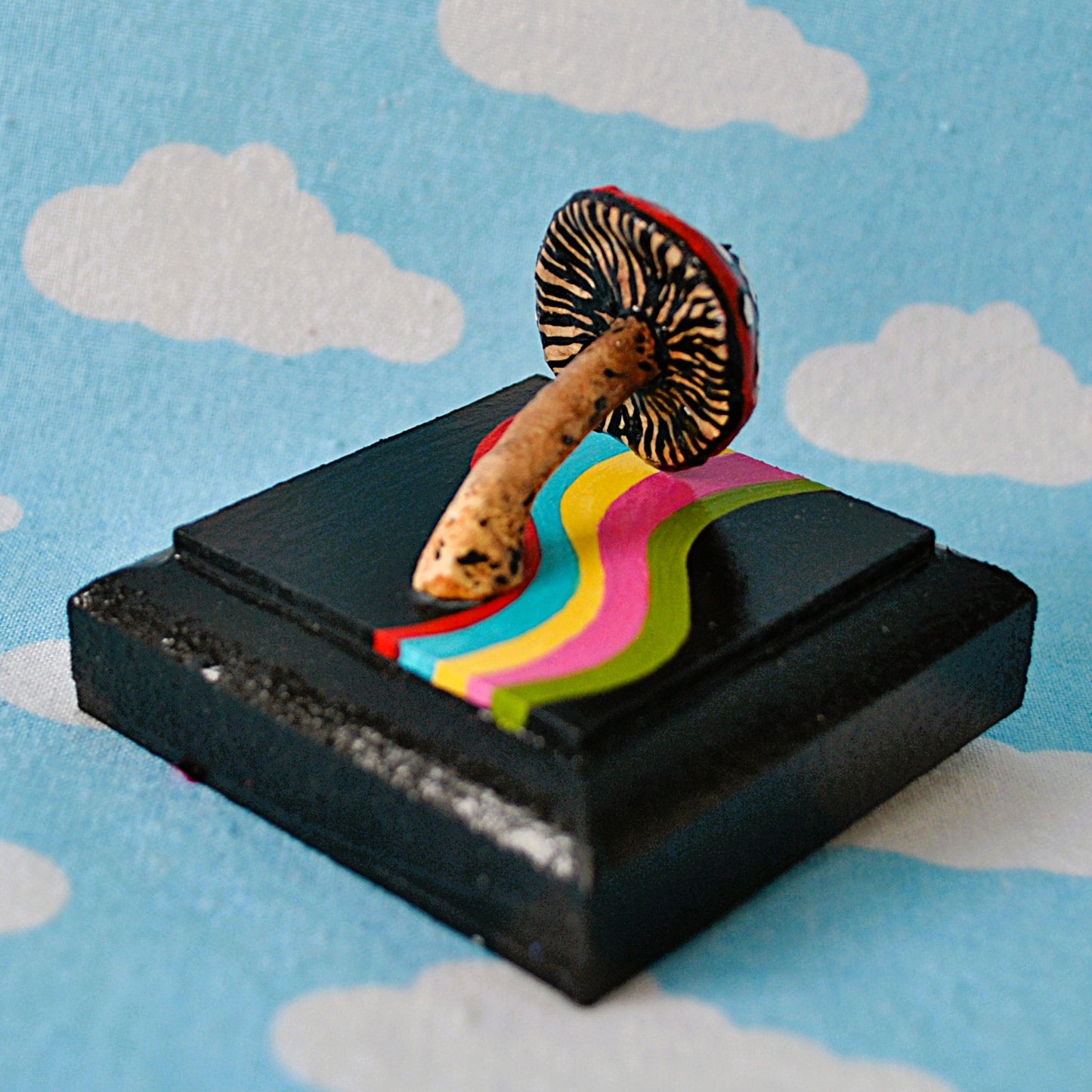 Tiny Magic Mushroom