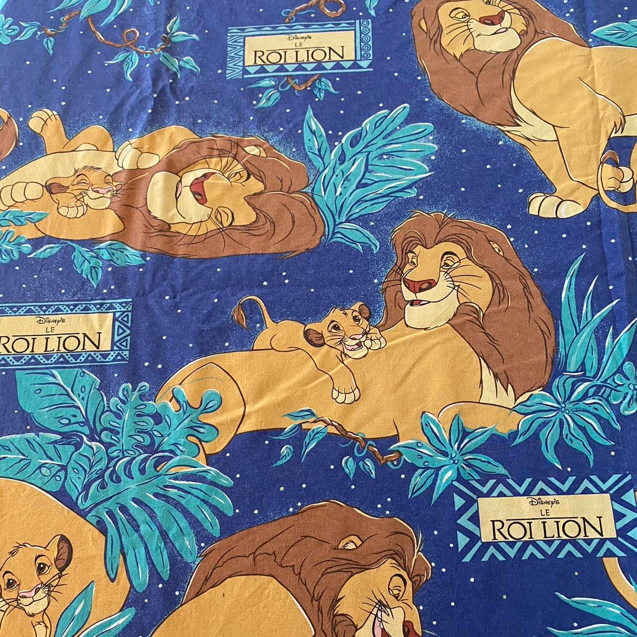 French Lion King Made to Measure