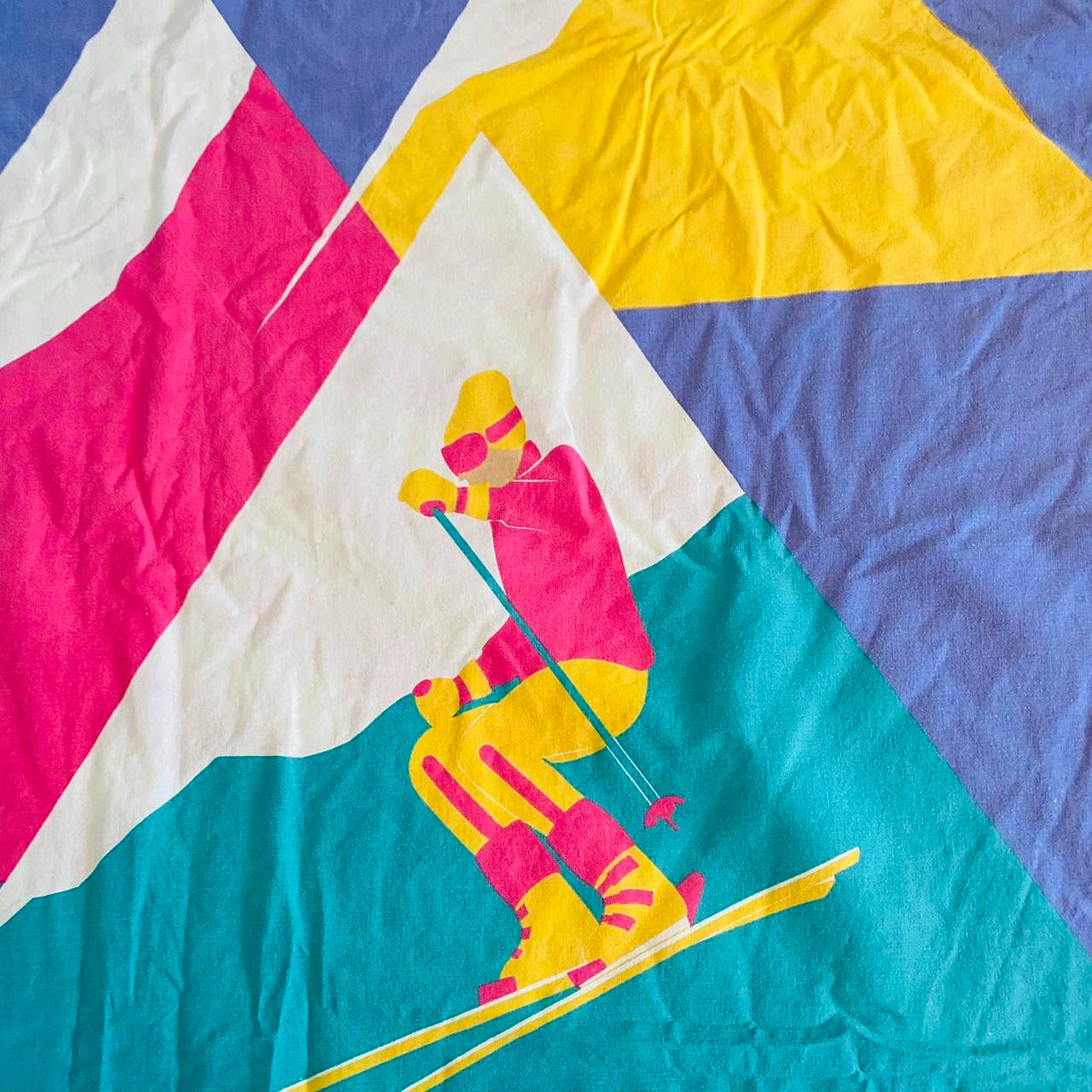 80s Skiing Made to Measure