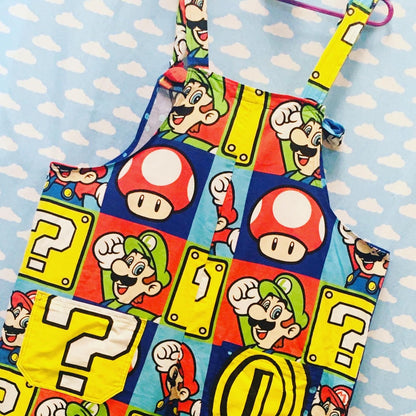 Super Mario Ready to Ship size L