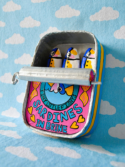 Sardine Tin tiny little fishys