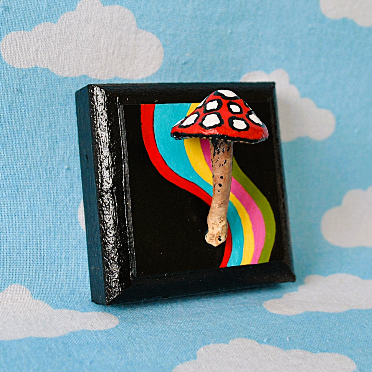 Tiny Magic Mushroom
