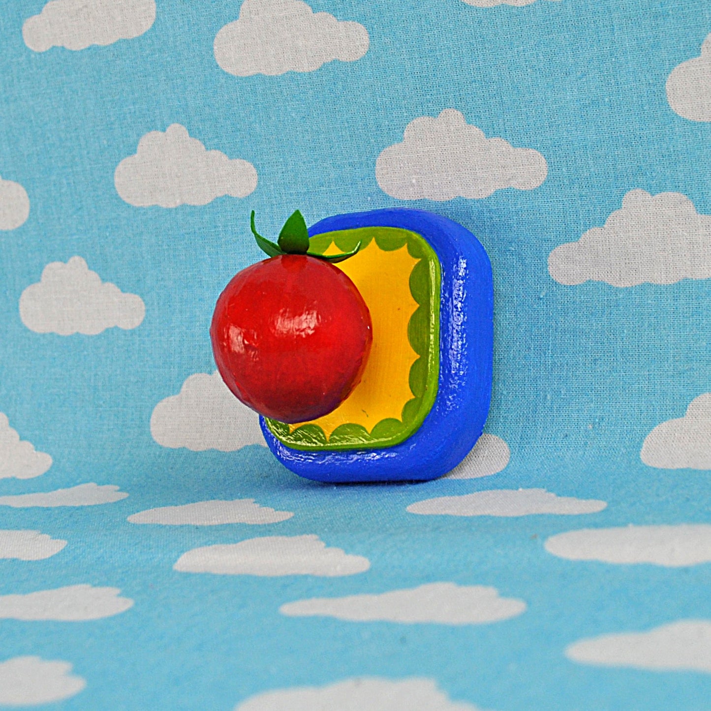 Tomato with Blue Trim