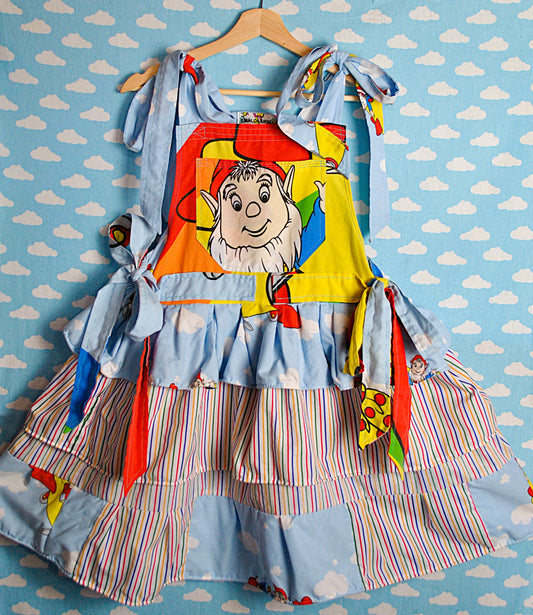 Noddy Mini Pinafore dress Ready to ship size 6-10