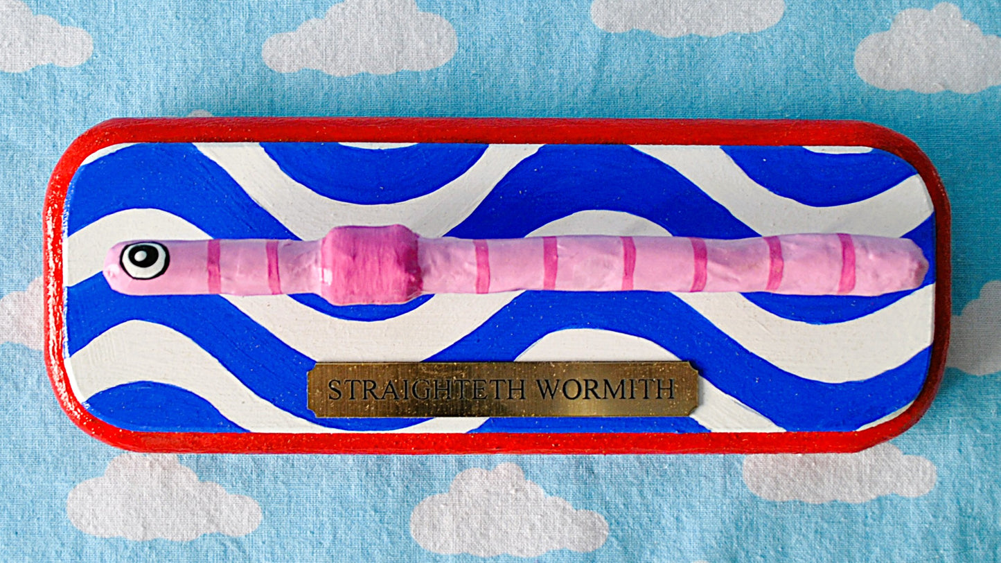 Straighteth Wormith on white and blue