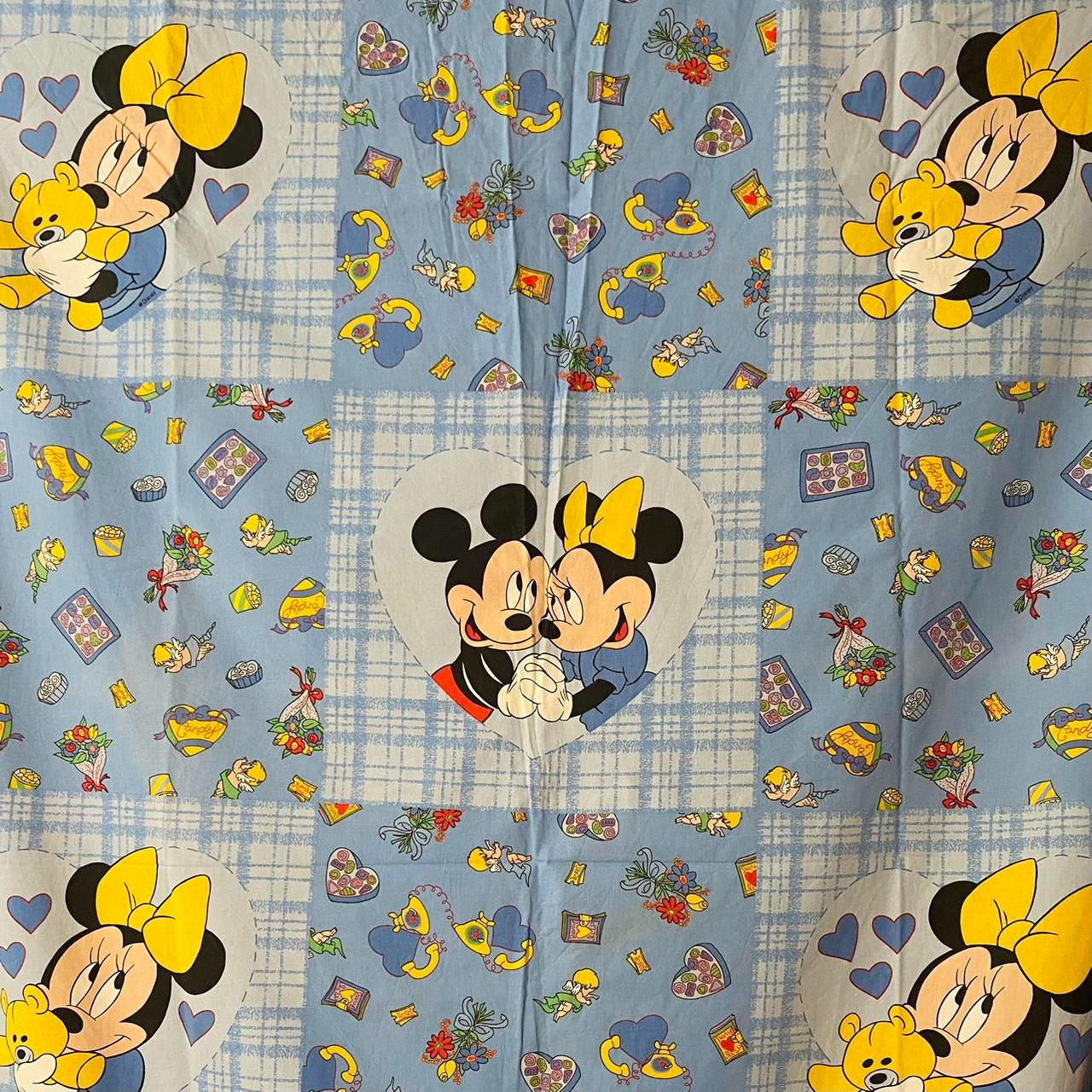 Minnie and Mickey Mouse Made to Measure